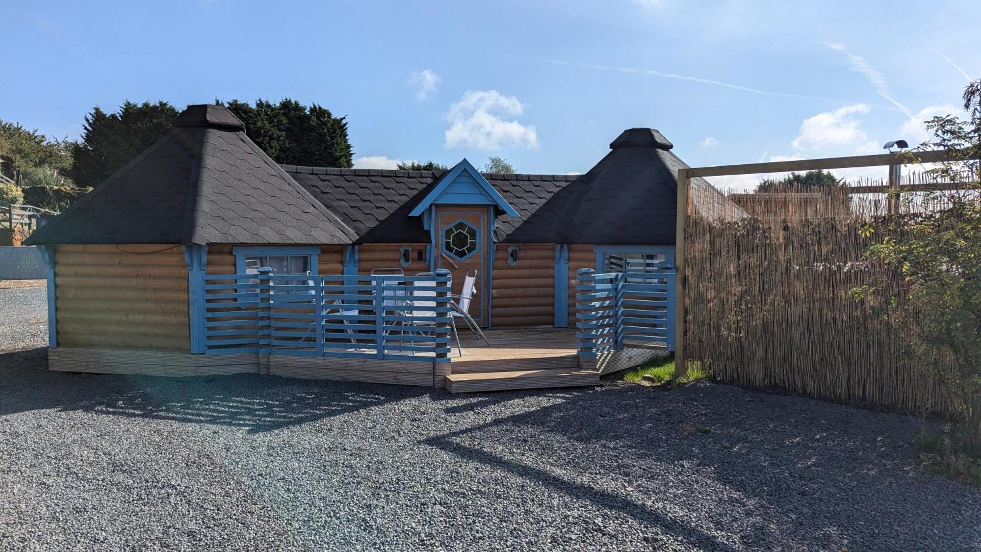 Sunset Retreats The Double Hobbit Villa Worcester Exterior foto